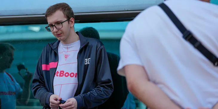 BetBoom Team сразится с Tundra Esports, а PARIVISION сыграет с Gaimin Gladiators — стали известны пары плей-офф Clavision DOTA2 Masters 2025: Snow-Ruyi