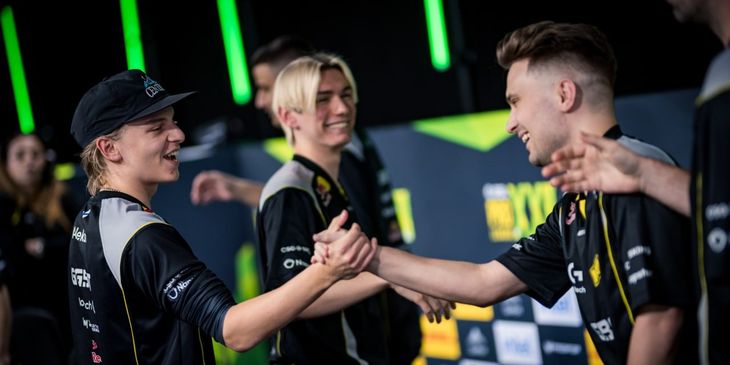 NAVI или PARIVISION — кто окажется сильней и заработает слот в финале BLAST Open Spring 2026?