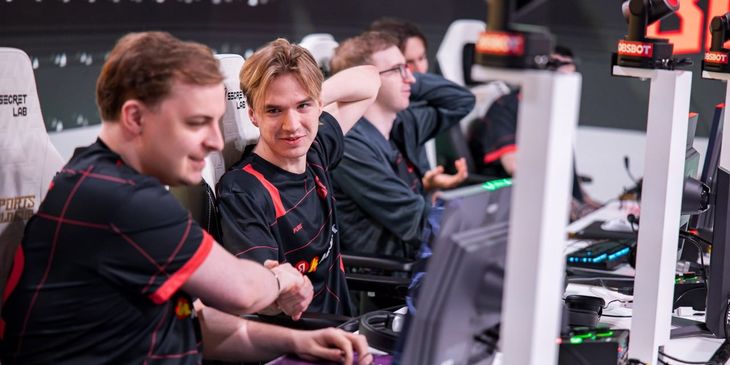 BetBoom Team обыграла Natus Vincere в третьем туре группового этапа The International 2025