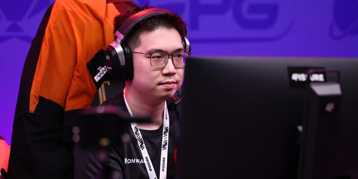 Yakult Brothers выбили Execration из BLAST Slam V