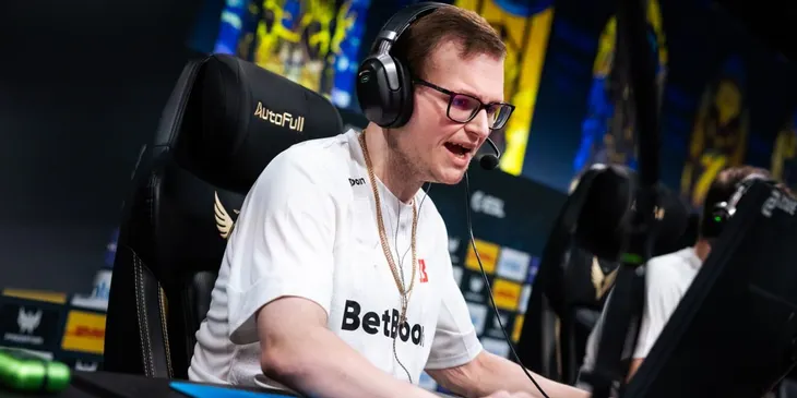 BETBOOM Team начала выступление на Esports World Cup 2026 с поражения от FaZe Clan