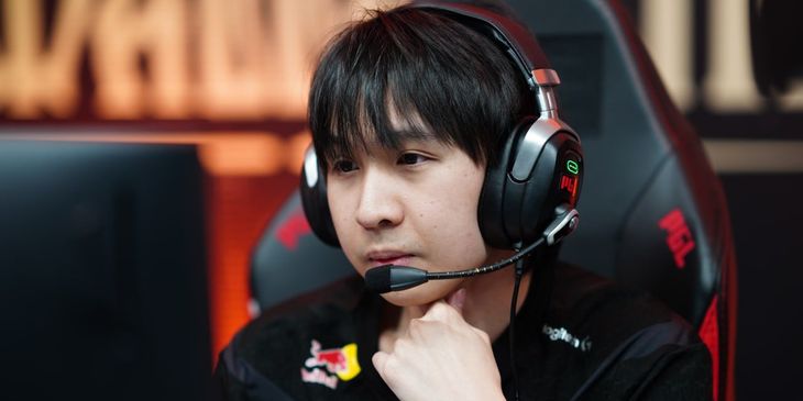 XNova признался, что «ненавидит» играть против PARIVISION: «Теперь еще Satanic играет каким-то Tinker-керри, это просто раздражает»