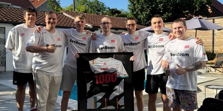 «Лучшая "четвёрка" этого мира» — игроки и сотрудники BetBoom Team поздравили Save- с 1 тыс. матчей за клуб