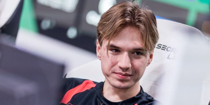 BetBoom Team обыграла Yakult's Brothers и прошла в верхнюю сетку плей-офф Clavision DOTA2 Masters 2025: Snow-Ruyi