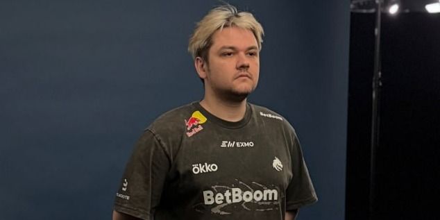 Yatoro о поражении от Falcons: «Третью игру могли камбэкнуть, но закинули на миде»