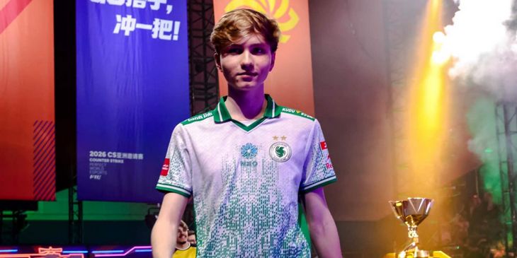 Striker рассказал, что игроки и клубы могут начать конфликтовать из-за нового формата продажи стикеров