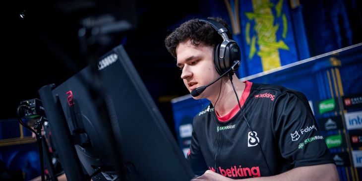 B8 Esports прошла на третий этап StarLadder Budapest Major 2025, выиграв у Team 3DMAX