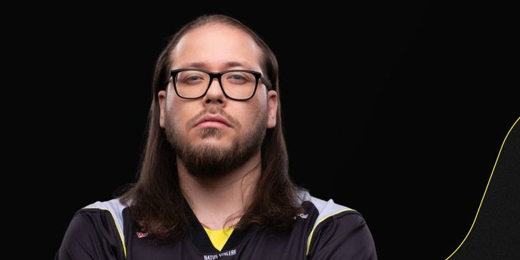 Natus Vincere прекратила сотрудничество с тренером состава по Dota 2