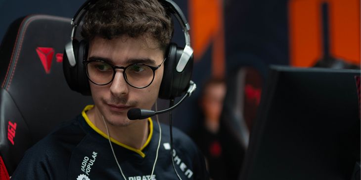 SAW заработала слот в плей-офф PGL Bucharest 2025, одолев Aurora Gaming