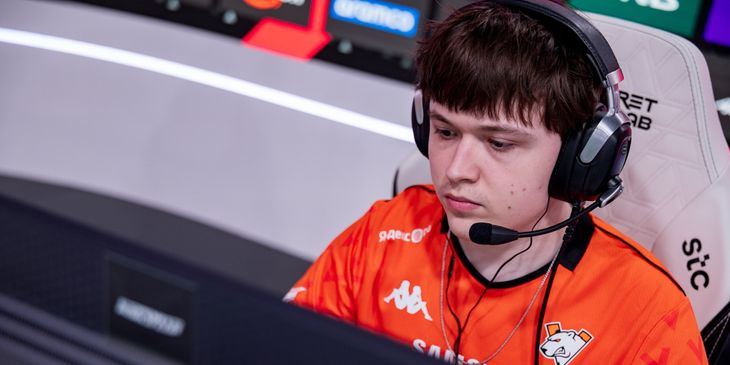Virtus.pro с Puppey проиграла Team Liquid на FISSURE Universe: Episode 6