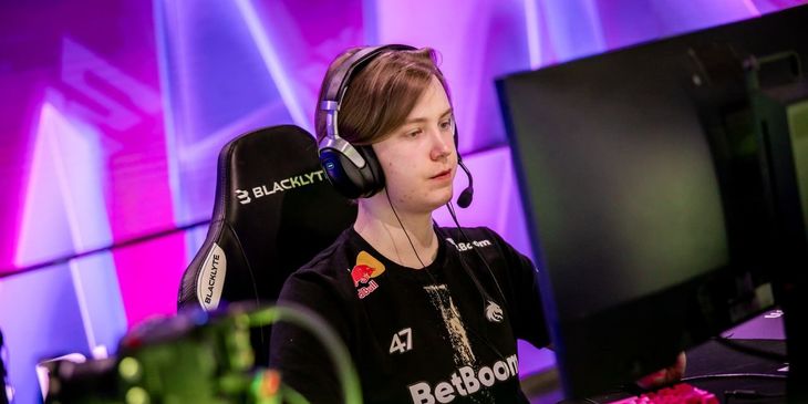 Rue апнул 16 тыс. MMR перед The International 2025