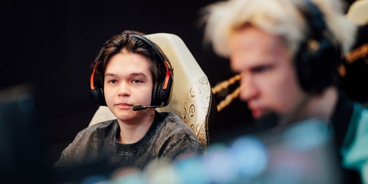 PARIVISION победила LGD Gaming и заняла первое место в группе А на BLAST Slam VIII
