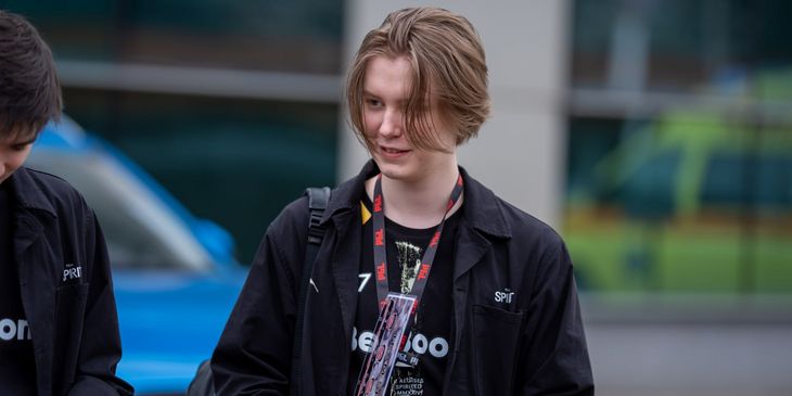 Team Spirit обыграла GLYPH на групповом этапе BLAST Slam VII