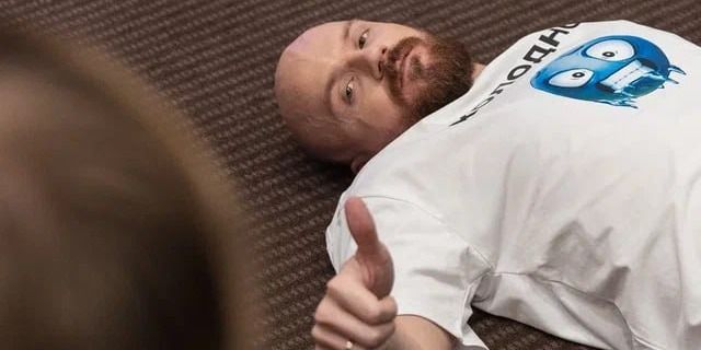 Dread о выборе поцизии в Dota 2: «Мид — халява, офлейн наиграл. Только вот на керри не сяду, по микро не вывезу»