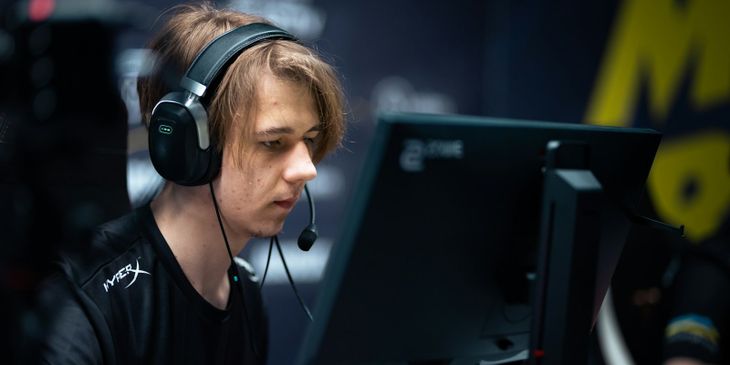 Эксперты: B8 Esports обыграет M80 в первом матче StarLadder Budapest Major 2025