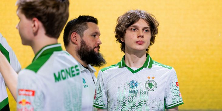 Zeus: «Team Falcons играет как команда. Просто тактически часто подтупливает»