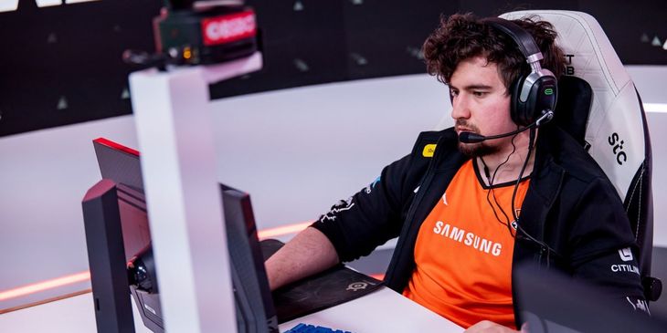 Virtus.pro проиграла MOUZ и покинула FISSURE Universe: Episode 7