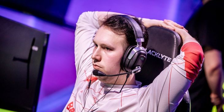 Adekvat о поражении BetBoom Team против PARIVISION: «Кажись, дело было далеко не в Ване [Pure~]»