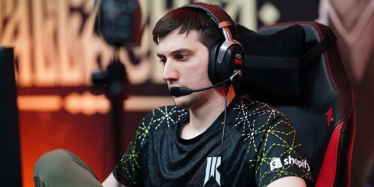 Arteezy:« Если ММР обнулится сегодня, то я буду транслировать игры каждый день шесть месяцев подряд»
