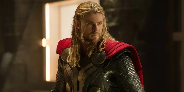Крис Хемсворт начал бояться, что фанаты Marvel перестанут видеть в нем Тора из-за его предрасположенности к болезни Альцгеймера