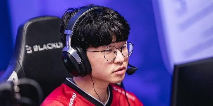 TYLOO прошла в финал FISSURE PLAYGROUND 1 — CS, одолев SAW