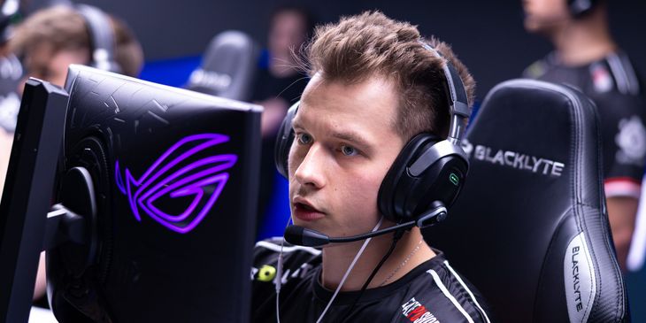 Mauisnake про FaZe: «Прайм frozen полностью растрачивается впустую»