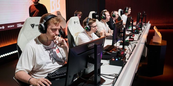 CrystalMay о финале EWC 2026: «Две последние карты смазали впечатление, но, вспоминая прошлые финалы, очень даже крутой матч»