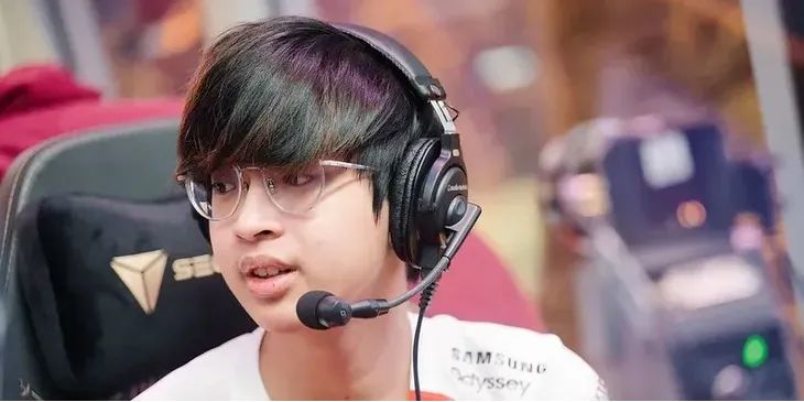 «Произошло дерьмо» — 23savage заявил о поиске новой команды спустя неделю после перехода в Talon