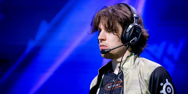 MOUZ одолела Runa Team на FISSURE Universe: Episode 6