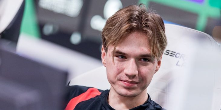 Dyrachyo про Pure~ в Tundra: «Если Ванек будет играть так, как он играл до этого на "Инте", то далеко он на этом не уйдет»