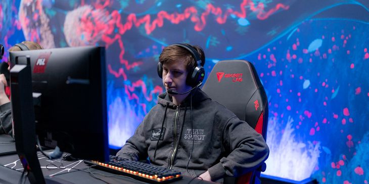 Team Spirit обыграла Team Yandex и начнет выступление в плей-офф BLAST Slam VIII с полуфинала