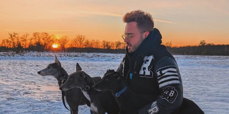 Немецкий стример чуть не устроил драку на LAN-турнире — он ударил соперника по лицу