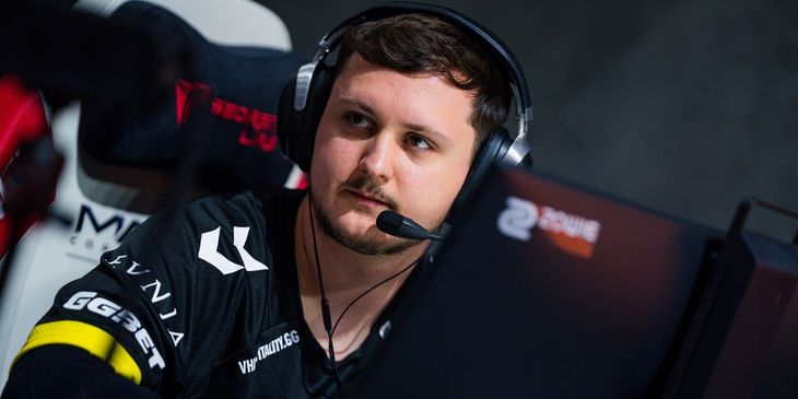 Три россиянина в топ-5 — mezii предположил, какой будет пятёрка лучших игроков 2025 года