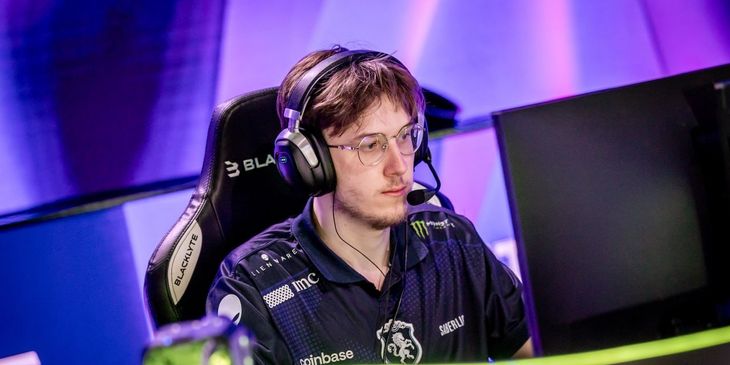 SabeRLight-: «Впервые за последние десять лет получил лоу-приорити из-за репортов»