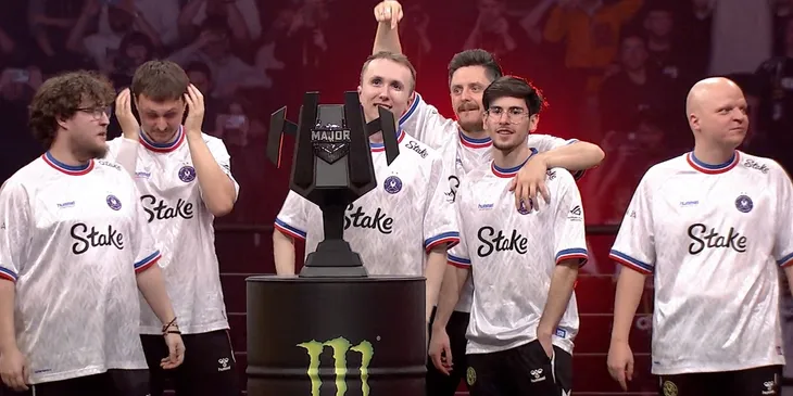 Церемония награждения Team Vitality на StarLadder Budapest Major 2025