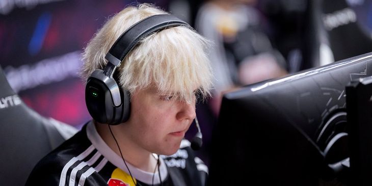 FUT Esports вошла в топ-3 рейтинга команд по CS2 от Valve после выхода в финал EWC 2026