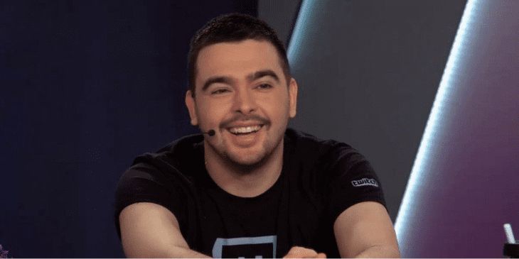 Stray228 о BetBoom Streamers Battle x Динамо 12: «Видел, вас очень много стоит, но просто нереально будет со всеми сфоткаться»