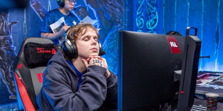 Dyrachyo прошел калибровку на FACEIT и получил 2 400 Elo