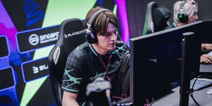 «На пятой карте прям жестко поставили точку в турнире» — Adekvat про Aurora в гранд-финале FISSURE Universe: Episode 8