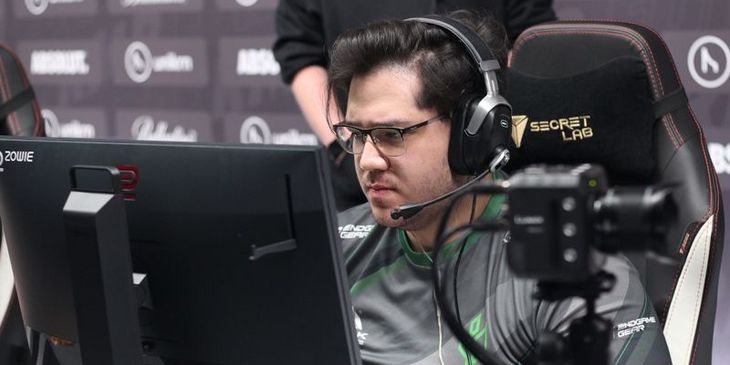 FlyQuest представила нового тренера состава по CS2