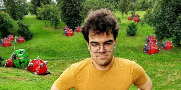 ТpaBoMaH потерялся, PGG поет, а девочки стараются — разбираем, что творят участники BetBoom Streamers Battle 9