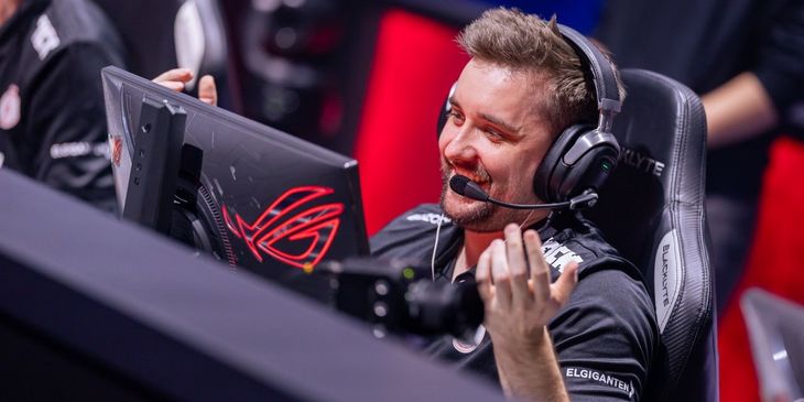 FaZe Clan или Astralis — кто займет последнее место на Stake Ranked Episode 4?