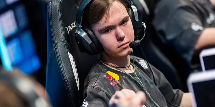 Donk, Yatoro и ZywOo вошли в число финалистов в номинации «Лучший игрок на ПК» на Esports Awards 2026