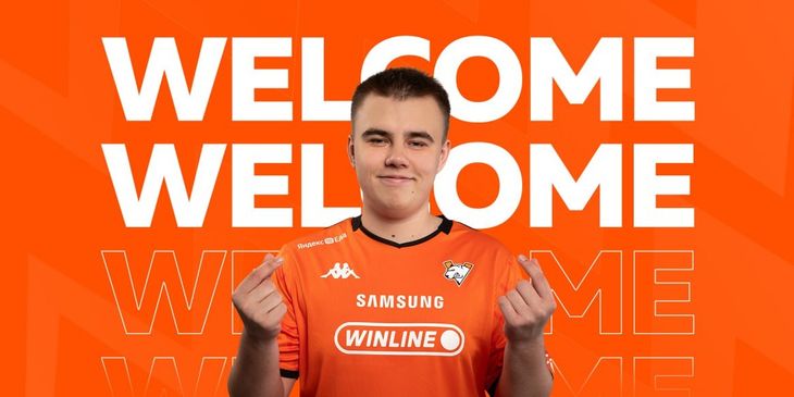 Официально: b1st заменил ICY в основном составе Virtus.pro