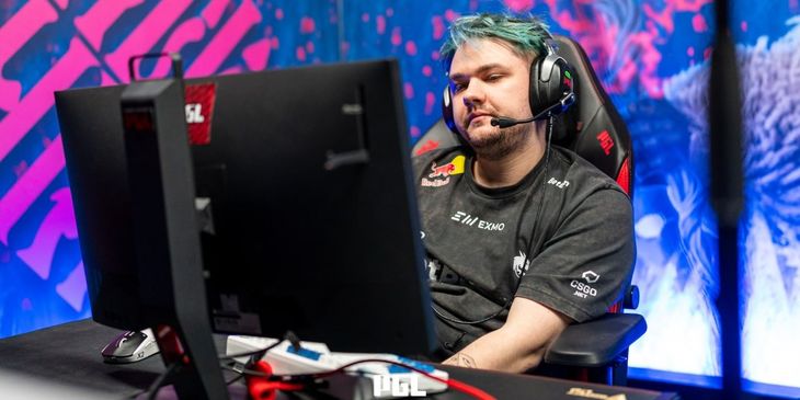Team Spirit одолела Aurora Gaming в плей-офф DreamLeague Season 29