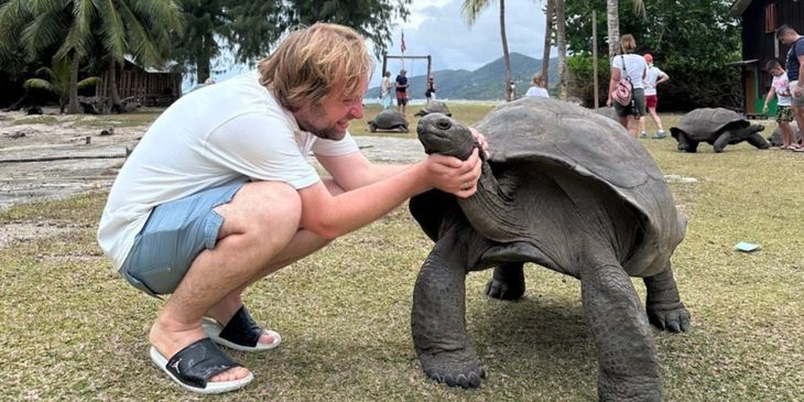 NS: «На Larl могут гнать только больные люди»