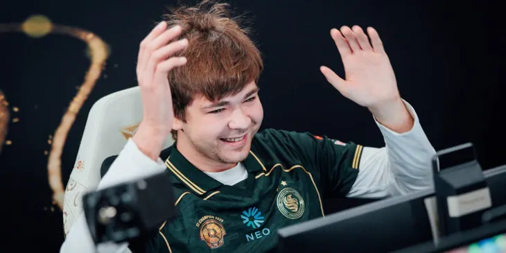 Malr1ne о No[o]ne: «Тоже хочу до 30 лет сидеть, играть в Dota 2 и чпокать всех молодых мидеров»