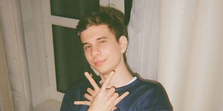 Rein назвал героев, которые помогли ему апнуть MMR на саппорте