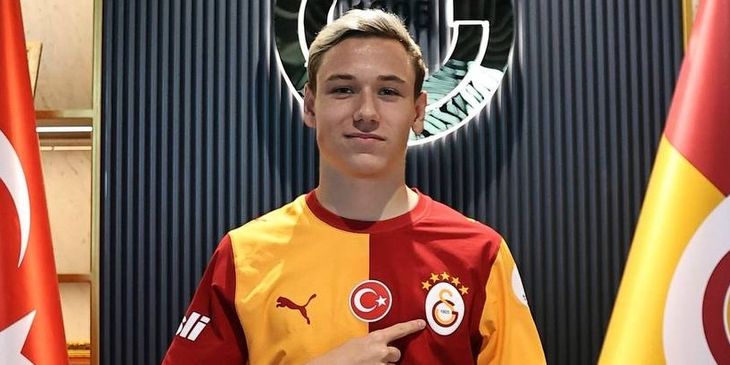 Алексей Батраков пошутил про свою внешность в EA SPORTS FC 27