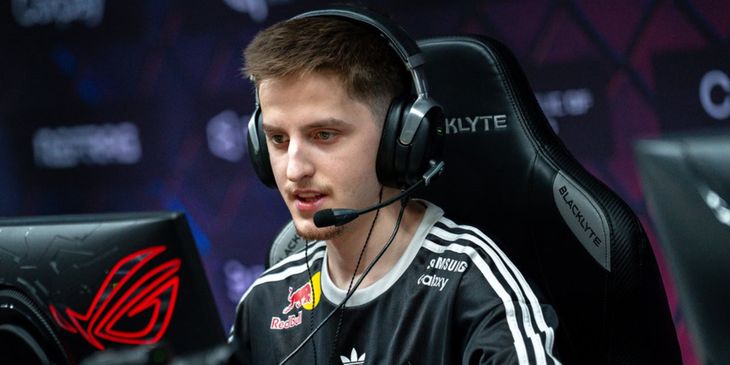 BanKs: еще один игрок из FUT Esports мог отказаться от перехода в NAVI